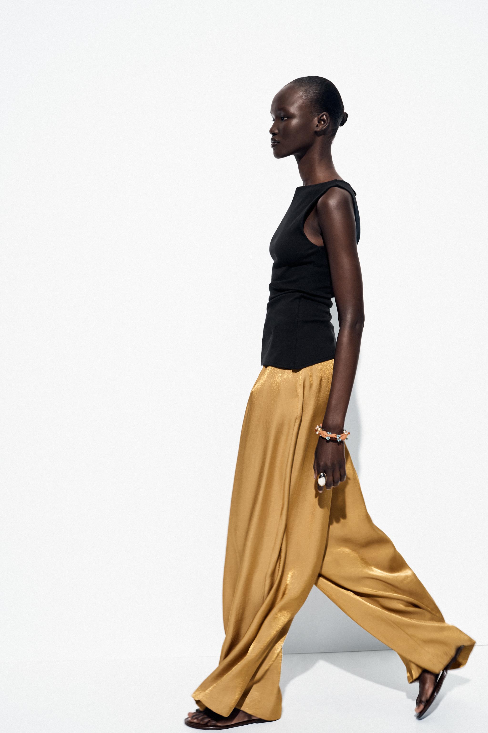 ASYMMETRICAL RUCHED T-SHIRT